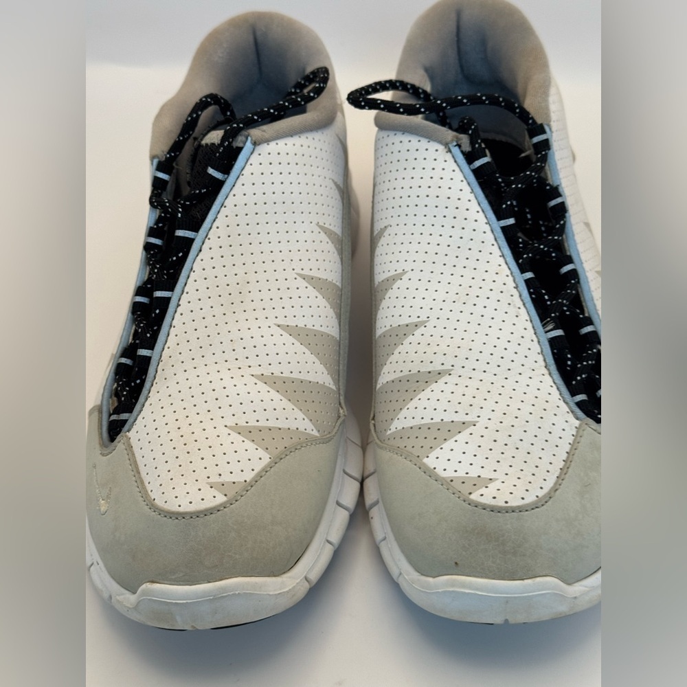 DS NIKE AIR FOOTSCAPE FREE TRIANGLE LIGHT BONE sz 7 flyknit dunk foamposite